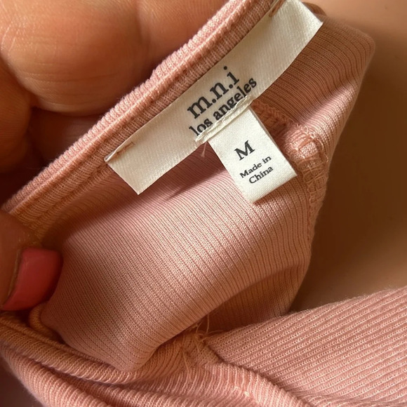 M.n.i Long Sleeve Laceup Size M soft Pink - Picture 7 of 9
